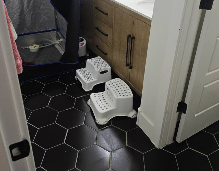 bathroom-floor-after