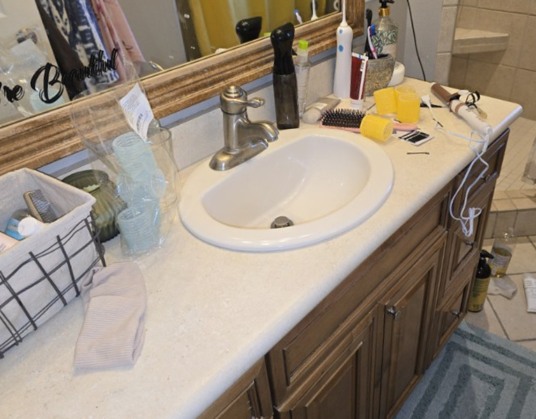 bathroom-sink-before